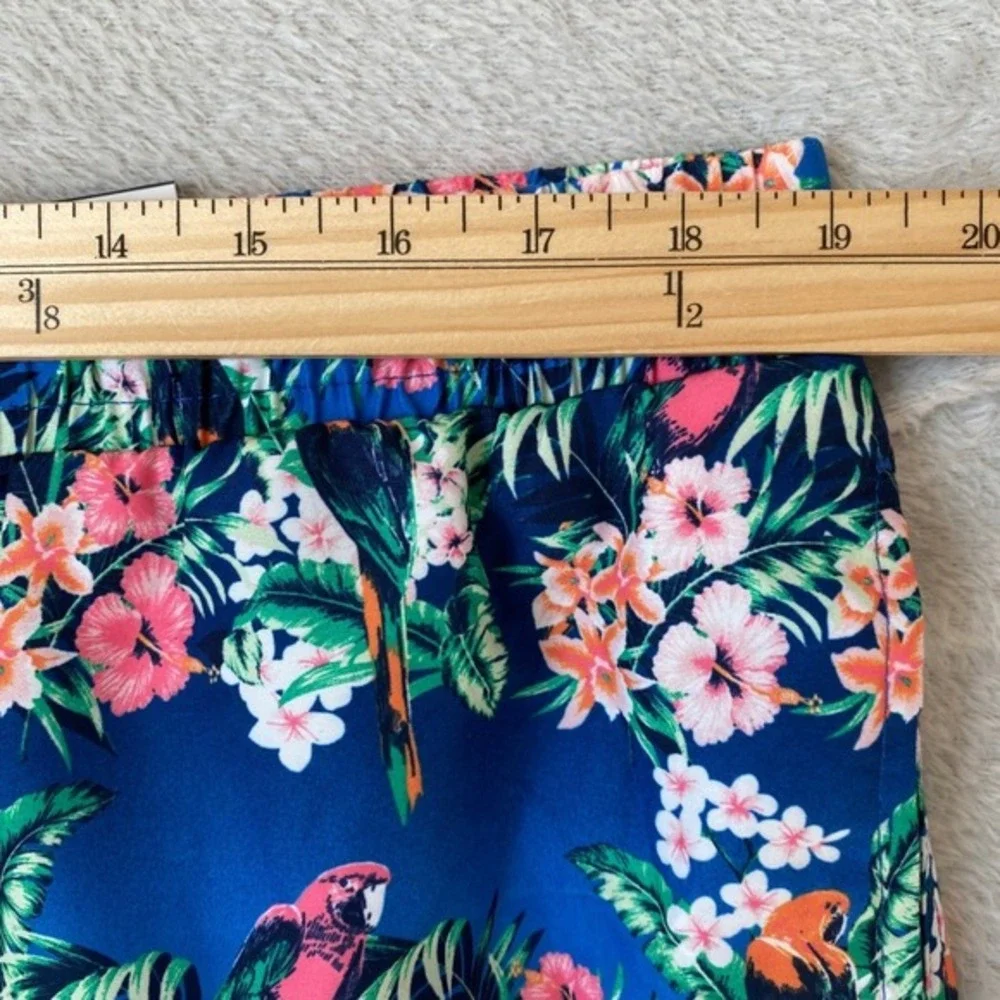 Club Room Men‎ Swim Trunks Beach Shorts Size XL Blue Tropical Floral Parrots NWT